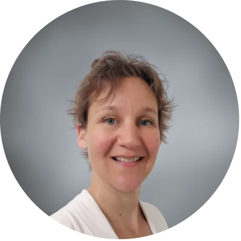 Dr. Petra Van Mulders